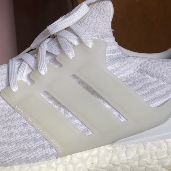 UltraBOOST triple white - Picture 9 of 11